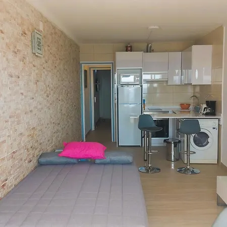 Meda Chica Canyelles, Costa Brava Apartment *