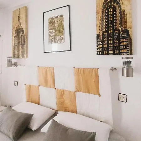 Apartment Meda Chica Canyelles, Costa Brava Roses
